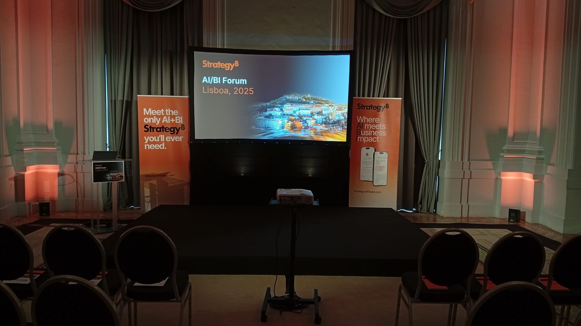 Photo Mosaic Lisbon 2026.jpg