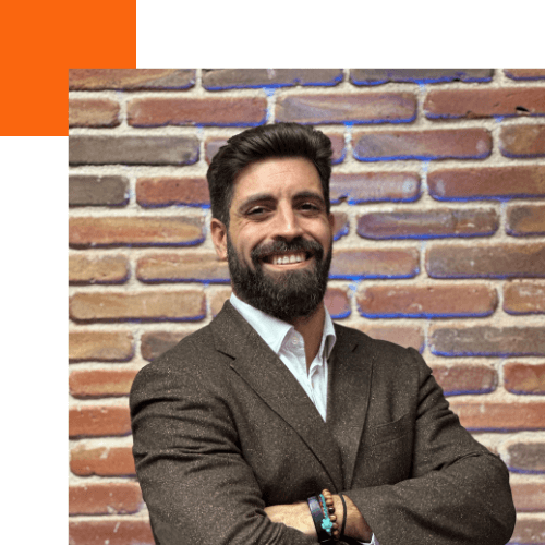 Emilio_Foto carnet_Feb24.png