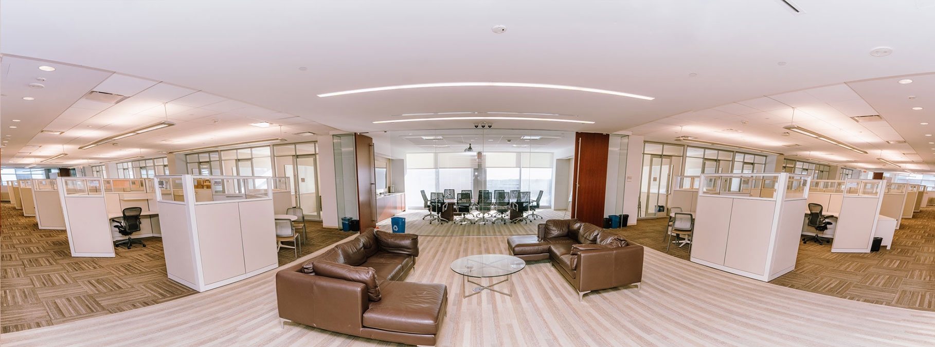 Strategy Hub - Office panorama (wide)